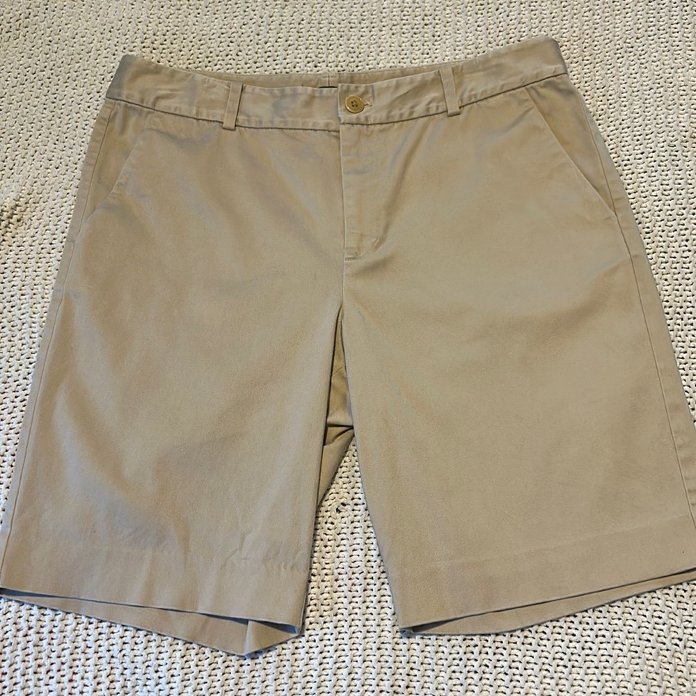 Lauren Ralph Lauren  Slimming Khaki Shorts Size 12P